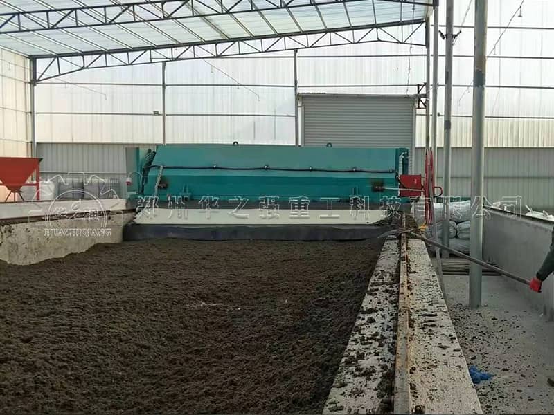 自走式翻堆機的工作原理和環(huán)境要求